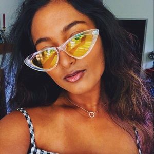 Meet your Posher, Meera